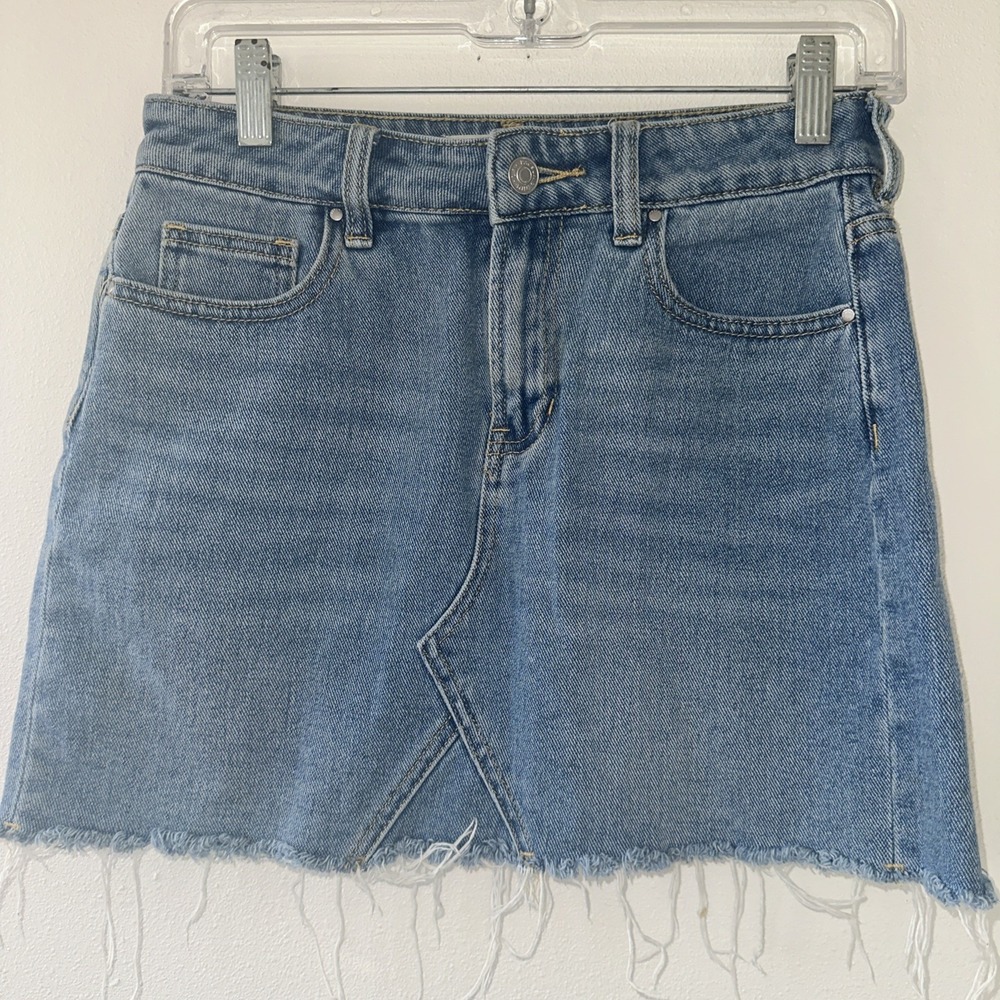 Pucsun Denim Skirt Destressed Size 25